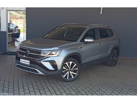 VOLKSWAGEN TAOS 1.4 250 TSI TOTAL FLEX HIGHLINE AUTOMÁTICO